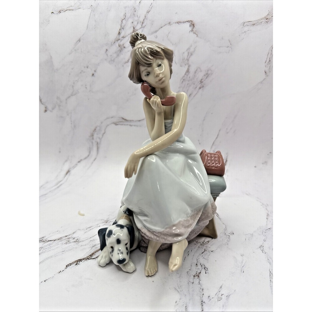 Lladro Chit Chat 5466 Figurine Retired Glazed Collectible‎ Mint